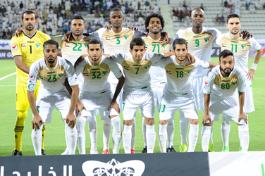 حارس نادي الإمارات: التحكيم يجامل الأندية الكبيرة