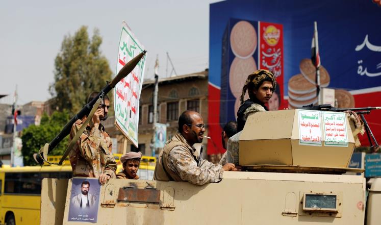 تجدد الاشتباكات بصنعاء بين الحوثيين وقوات صالح