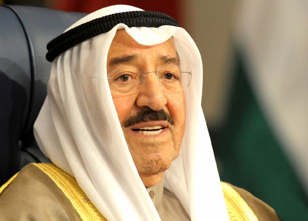   تبلغ 2.5 مليار دولار..أمير الكويت يوجه بخفض ميزانية الديوان الأميري 