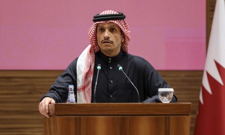 رئيس وزراء قطر: نشعر بالخيانة من إيران وندعو جميع الأطراف إلى خفض التصعيد