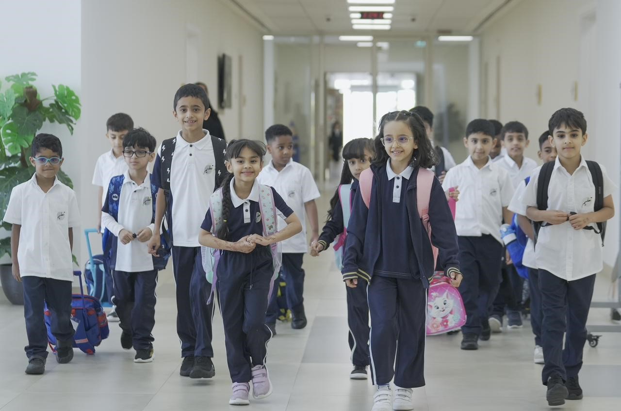 دبي.. إعفاء الطلبة الصائمين من التربية البدنية و5 ساعات كحد أقصى لليوم الدراسي