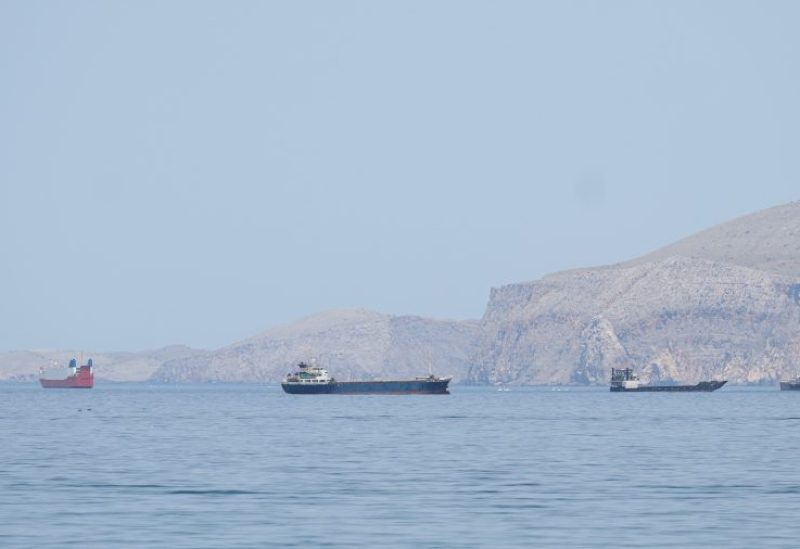 إعلام أمريكي: إيران عرضت فتح مضيق هرمز دون اتفاق نووي