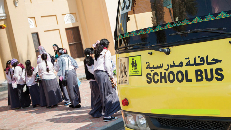 وزيرة التربية: 60 دقيقة الحد الأقصى لزمن رحلة الحافلة المدرسية