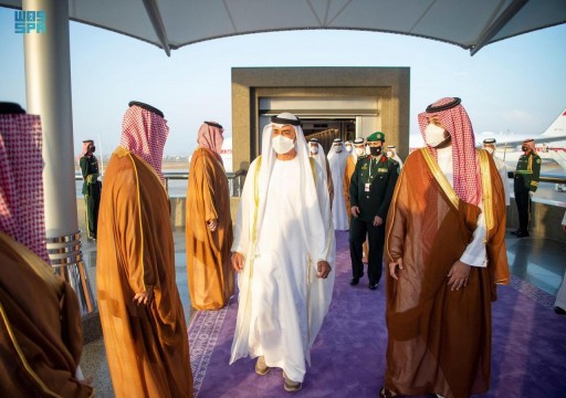 محمد بن زايد يبحث مع ولي العهد السعودي التطورات الإقليمية والدولية