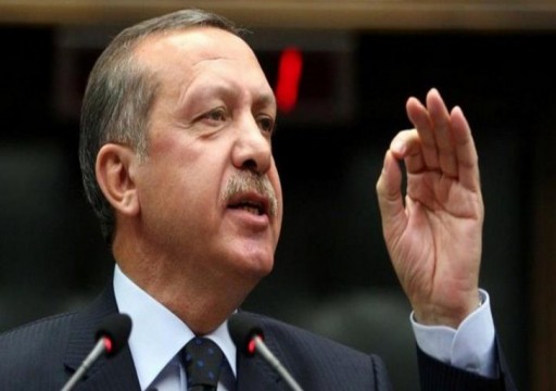 تركيا تهدد بتحرك عسكري في سوريا مع تقدم قوات الأسد نحو الحدود