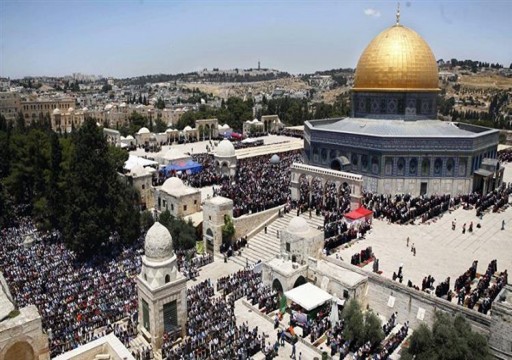 الرئاسة الفلسطينية تحذر من تغيير الوضع القائم في "الأقصى"