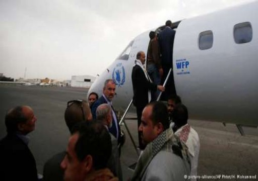 الحوثيون يُجبرون طائرة مسؤول أممي على مغادرة صنعاء