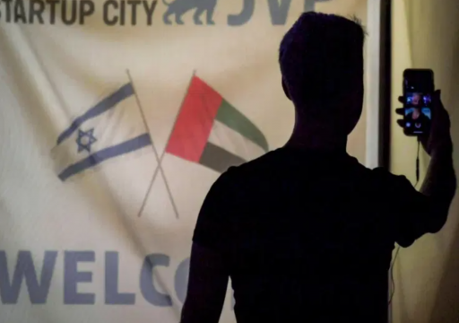 "ميدل إيست آي": أبوظبي تدعم حسابات إماراتيين مؤثرين لتبنّي الدعاية الصهيونية ضد الفلسطينيين