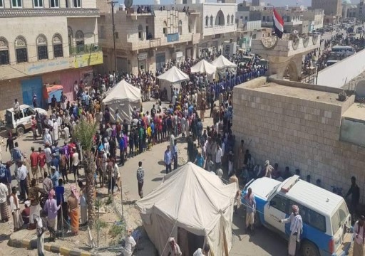 الحكومة اليمنية توجه سلطات "سقطرى" بالتصدي للانفصاليين المتمردين