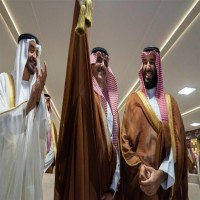 محمد بن زايد وابن سلمان يحضران سباق الهجن بالسعودية