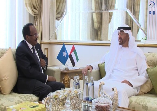 باحثون ومحللون: أبوظبي جيشت الولايات الصومالية ودفعتها لتبنى مواقف مناوئة للحكومة