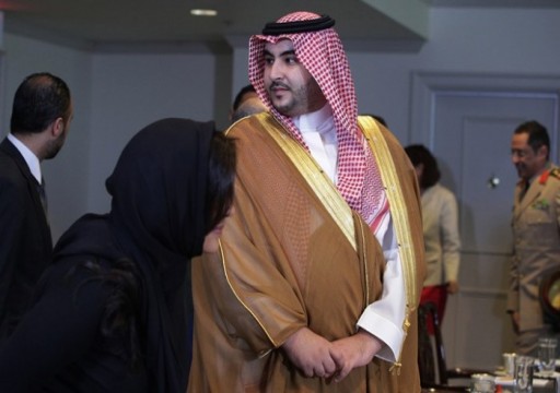 خالد بن سلمان يشبه إيران بتنظيمي "الدولة" و"القاعدة"