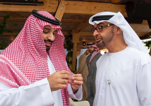 صحيفة لبنانية: ولي عهد أبوظبي تنصت على ابن سلمان ضمن فضيحة "بيغاسوس"