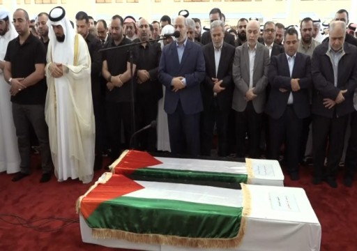 وسط هتافات "لن نعترف بإسرائيل".. الآلاف يشيعون جثمان إسماعيل هنية ومرافقه في الدوحة