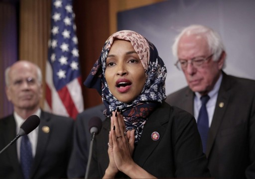 نائبة أمريكية مسلمة: الإمارات متهمة بارتكاب جرائم حرب في اليمن وليبيا