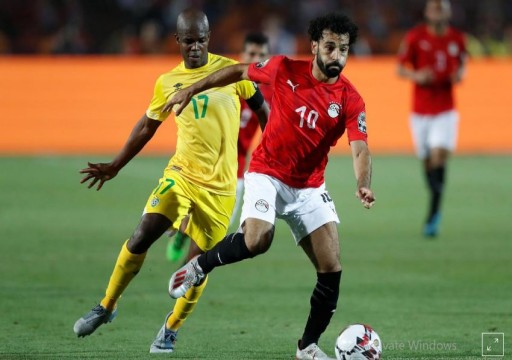مصر تستهل كأس الأمم بفوز غير مقنع 1-صفر على زيمبابوي