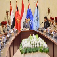 الرئيس اليمني يتعهد بتطهير المؤسسة العسكرية من “الفساد”
