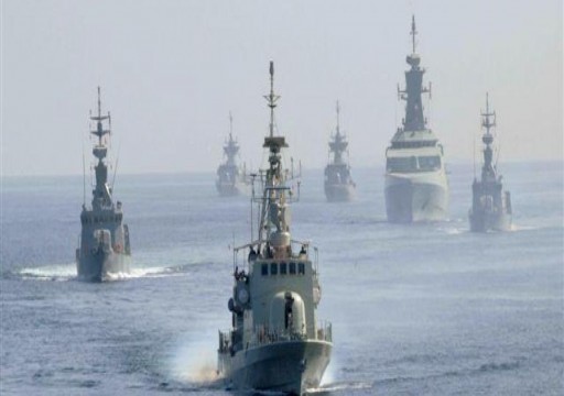 بريطانيا تدعو إلى دعم واسع لمواجهة المخاطر على الشحن البحري في الخليج