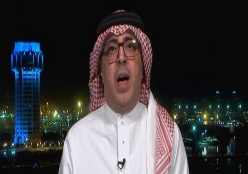 كاتب سعودي يهدد بقطع العلاقة مع الكويت وعُمان ويواجه ردوداً غاضبة