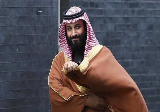 صحيفة بريطانية تكشف كواليس محاولات "بن سلمان" شراء "مان يونايتد"