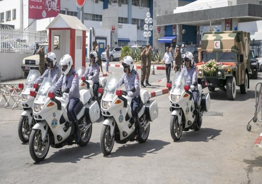 بينهم أمير قطر وماكرون.. حضور واسع في وداع الرئيس التونسي لمثواه الأخير