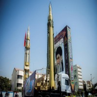 الحرس الثوري الإيراني يهدد أبوظبي وتل أبيب بالصواريخ!