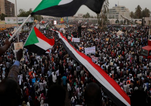 المجلس العسكري السوداني يطلق سراح قيادي بحزب البشير