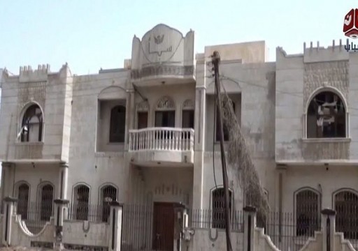 مسلحون مدعومون من أبوظبي يقتحمون مقر وكالة الأنباء اليمنية الرسمية بعدن