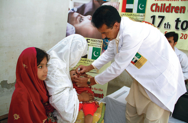 المشروع الإماراتي: تطعيم 2.5 مليون طفل باكستاني ضد شلل الأطفال  