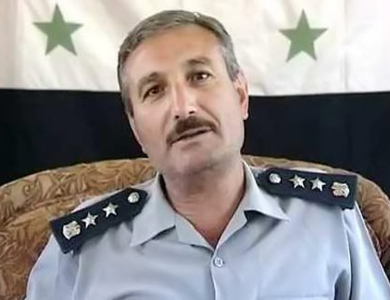  قائد الجيش الحر: أي ضربات لا تستهدف قوات الأسد تعتبر ضد الثورة