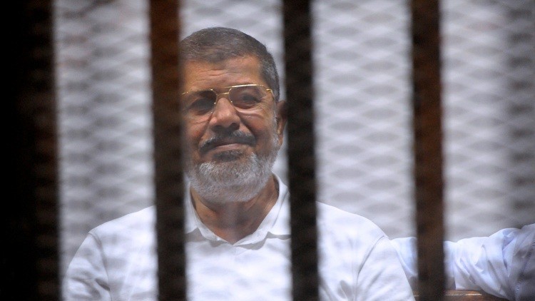 مرسي يؤكد مجددا تعرضه لجرائم ترتكب ضده تؤثر على حياته