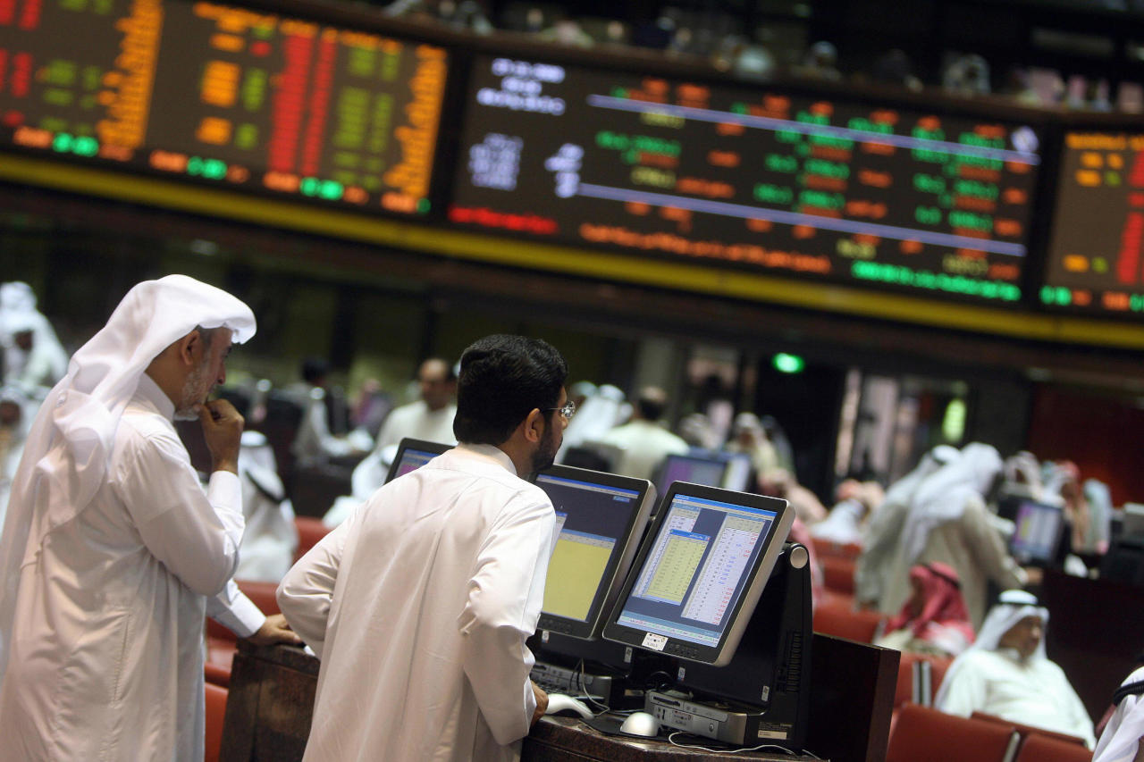 الأسهم السعوديّة تسجّل أعلى مستوياتها في 13 شهراً
