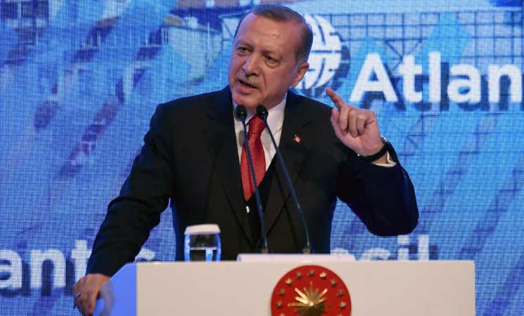 أردوغان قبل زيارته إلى روسيا: الأسد “قاتل” يمارس “إرهاب الدولة”