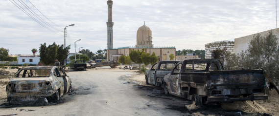 فايننشال تايمز: داعش يسعى لتحويل سيناء لعراقٍ جديد والسيسي يساعدهم