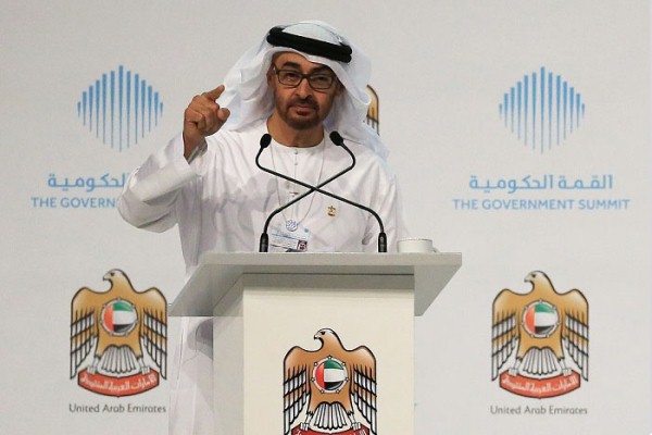محمد بن زايد يصدر قراراً بشأن ترخيص الفعاليات في إمارة أبوظبي