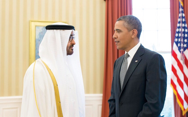 أوباما يهاتف محمد بن زايد معزياً بشهداء الإمارات