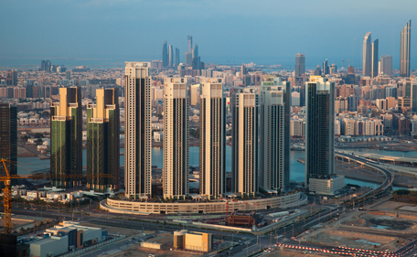 الإمارات ضمن أكبر 31 اقتصاداً خلال 2016