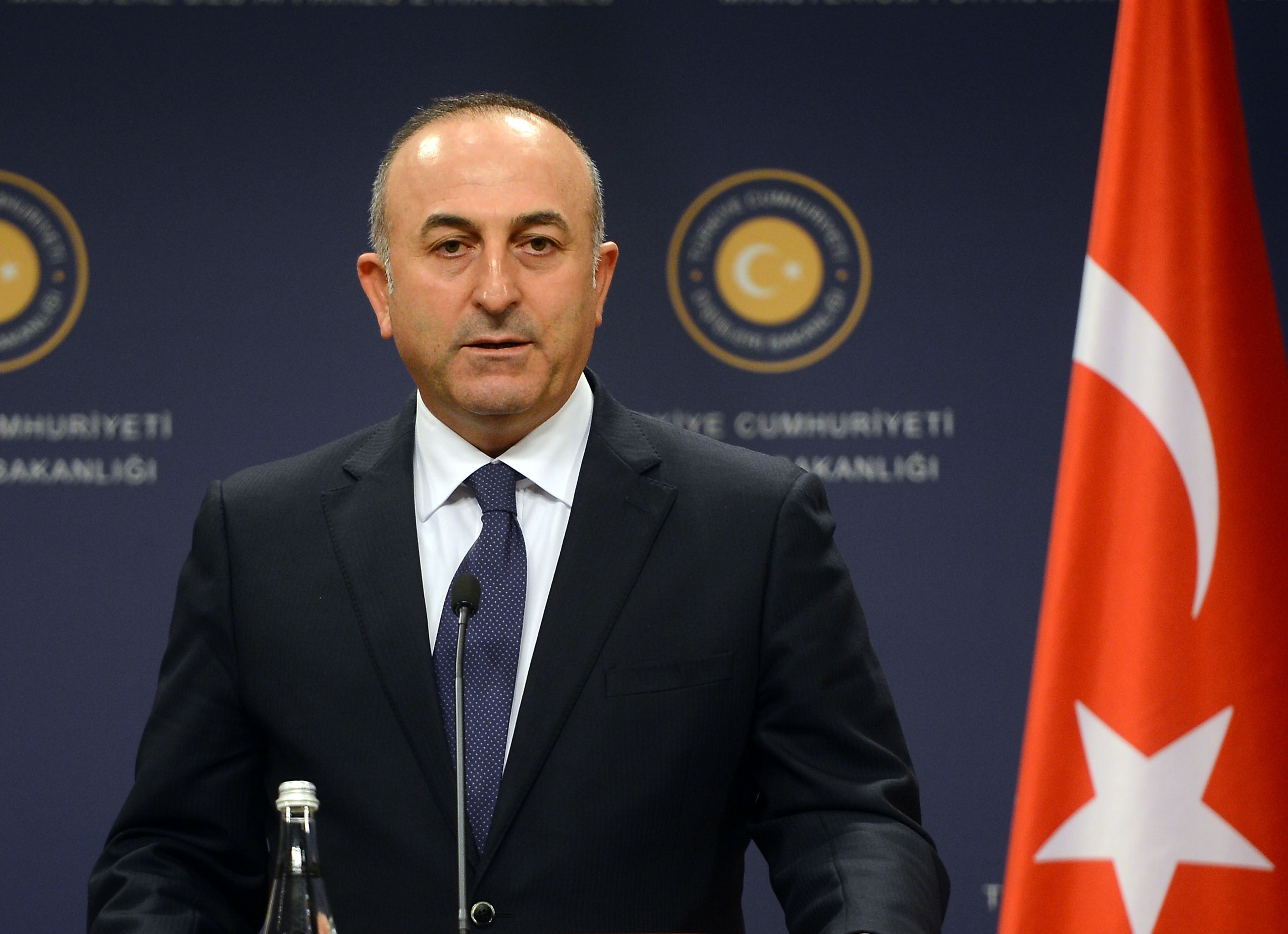مصادر تركية تؤكد زيارة مرتقبة لوزير الخارجية التركي لأبوظبي قريبا