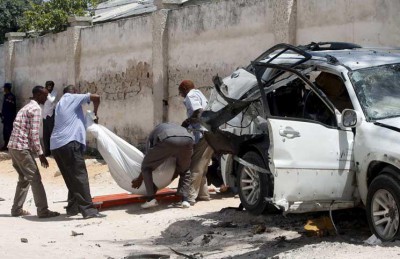 اغتيال وزير الدفاع الصومالي الأسبق في تفجير وسط مقديشو