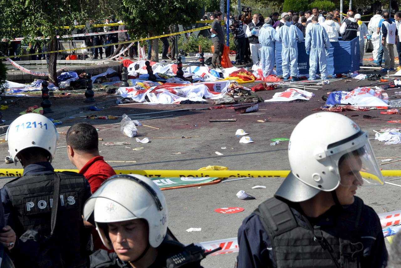 مقتل 11 بتفجير "مفخخة" استهدف مبنى للأمن جنوب شرقي تركيا