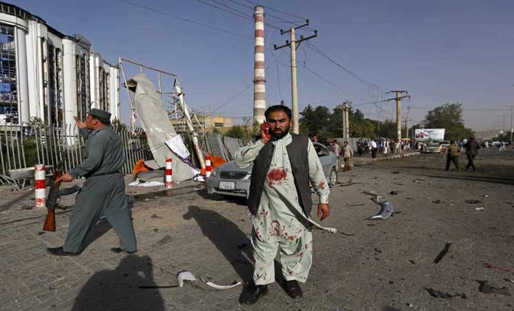 20 قتيلاً في تفجير انتحاري جنوبي أفغانستان