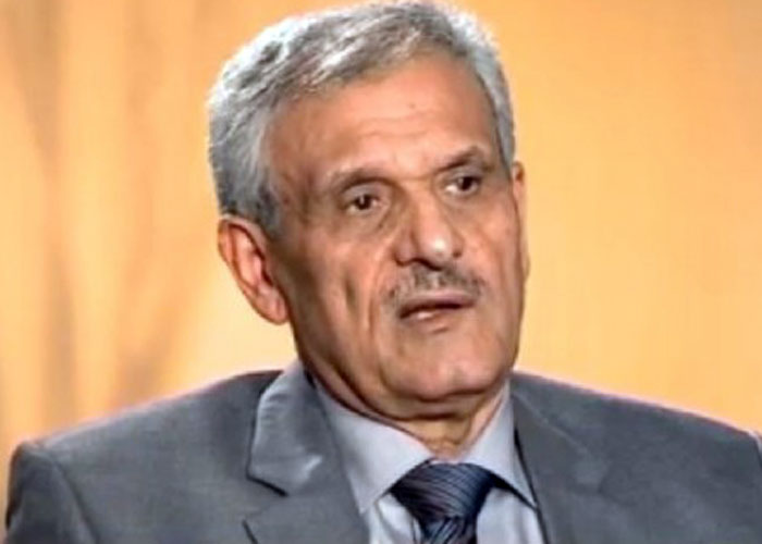 وزير الدفاع في حكومة المعارضة السورية يستقيل من منصبه