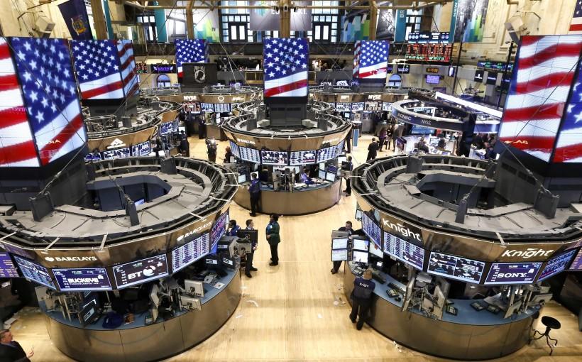 مستثمرون سعوديون يسحبون 300 مليون دولار من الأسواق الأمريكية