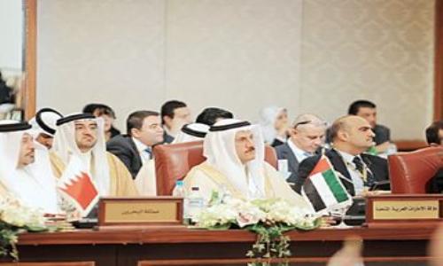 المنصوري يؤكد حرص الإمارات على دعم العمل العربي المشترك