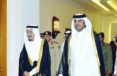  أمير قطر في الرياض الثلاثاء ويبحث مع الملك سلمان المستجدات الخليجية