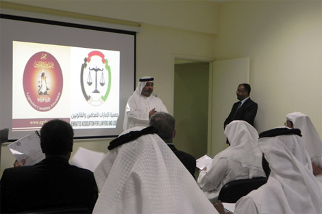 رئيس الاتحاد الدولي للحقوقيين يزور جمعية الإمارات لحقوق الإنسان