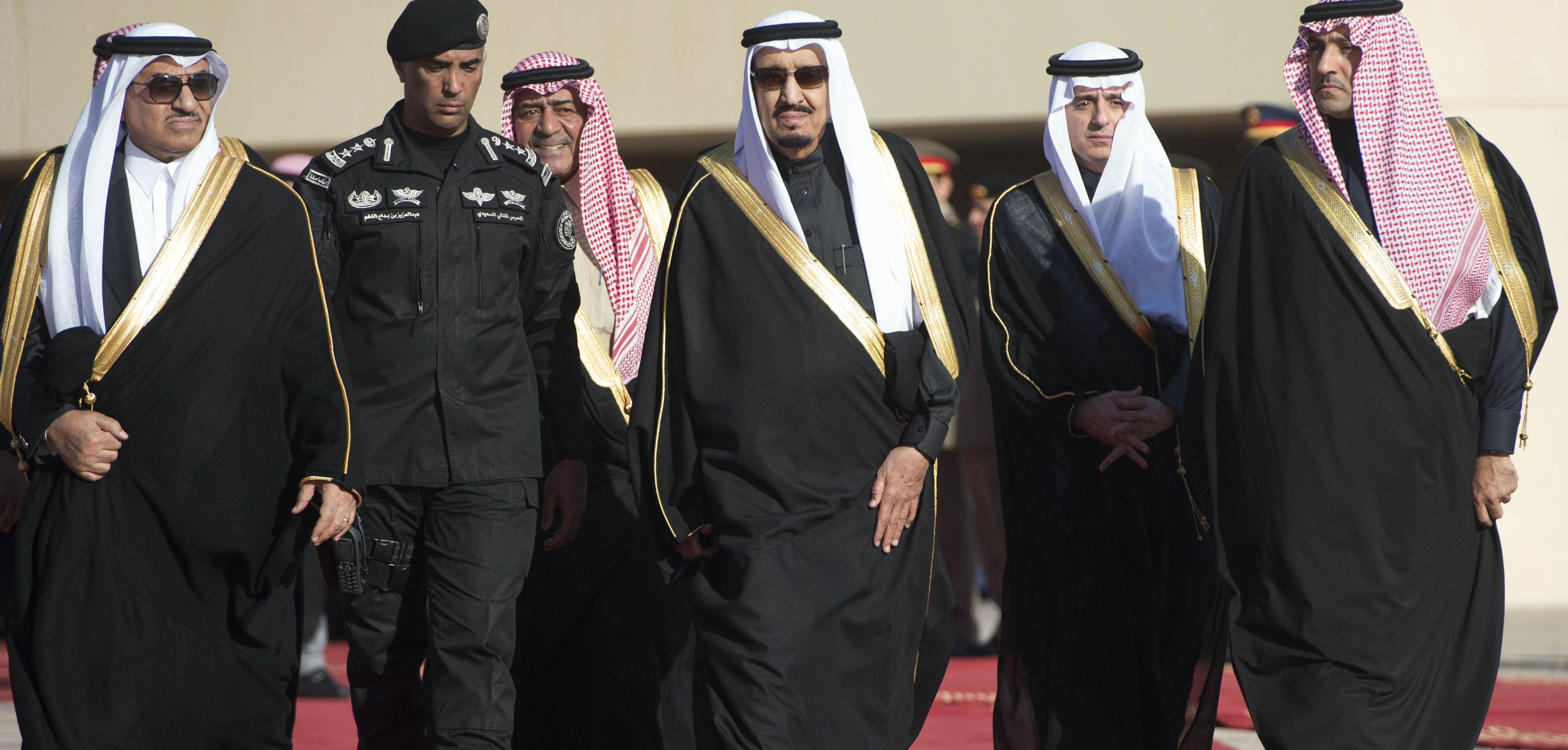 فورين بوليسي: السعوديون مختلفون حول توجهات الملك سلمان