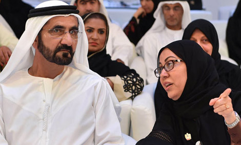 محمد بن راشد: الإنسان الإماراتي ليس رقما يضاف بل هو الأساس في بناء المجتمع