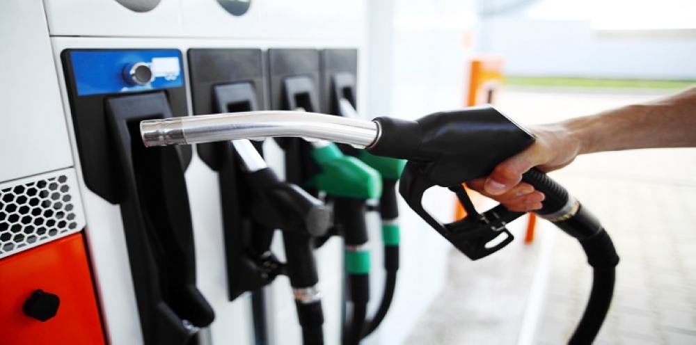 عمان تدرس مواجهة آثار تحرير سعر الوقود بدعم بعض الفئات