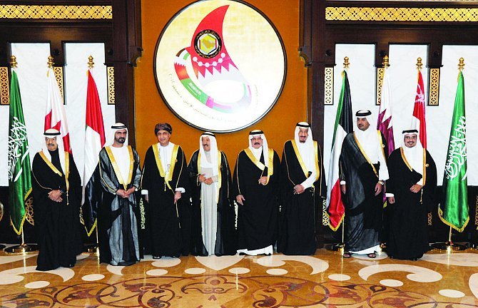 وول ستريت" تتناول شيخوخة قادة الخليج وتداعياتها على الاستقرار الإقليمي